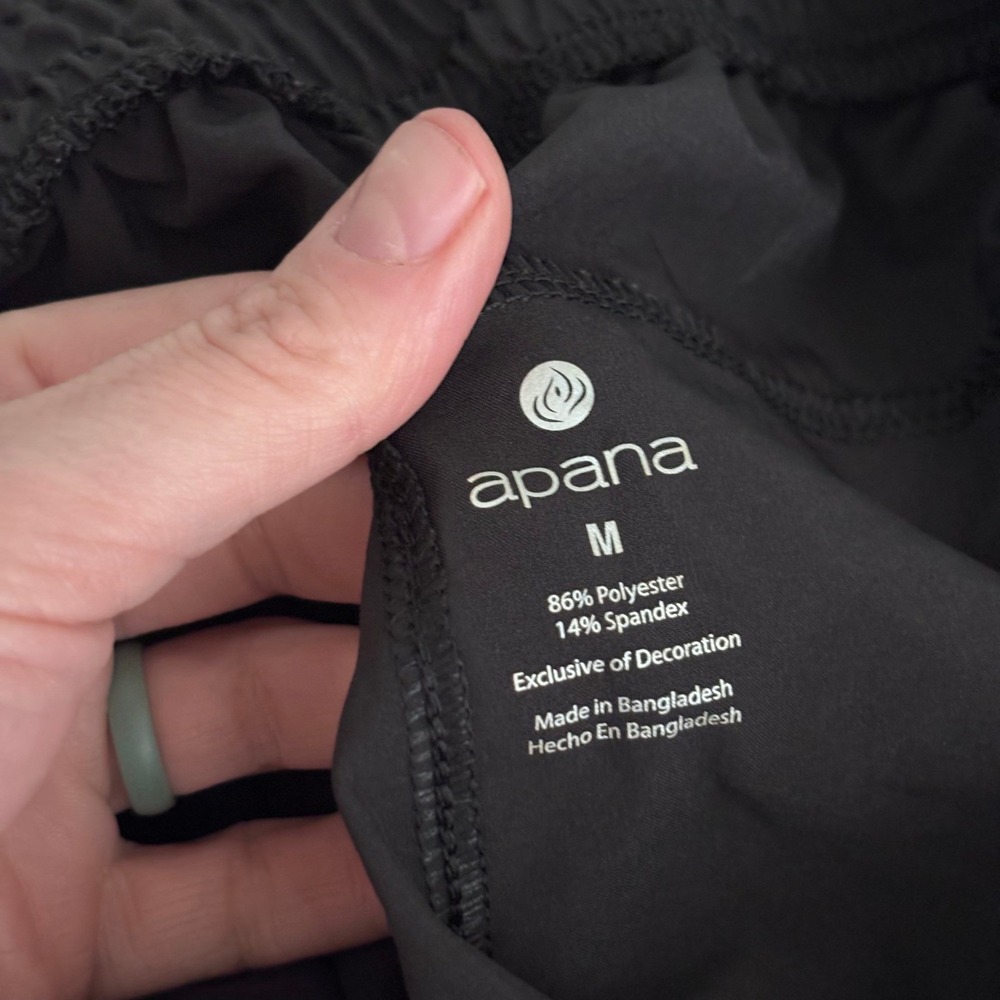 Apana Pleated Paperbag Shorts Medium Black Tie Waist Pockets Activewear Running - Picture 8 of 8